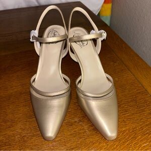 Life Stride Metallic Gold Slingback Heels